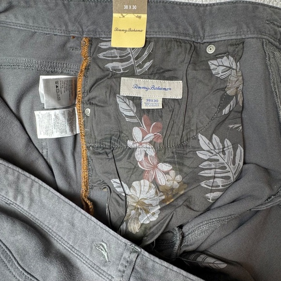 NWT Tommy Bahama Santiago Authentic Fit Pants in Fog Grey, Men's W38 L30 - Picture 7 of 8